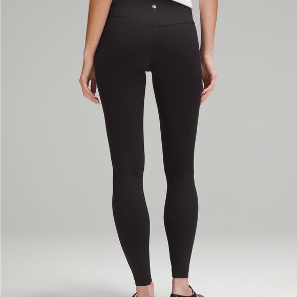 lululemon Align Leggings 28’ - Picture 2 of 3